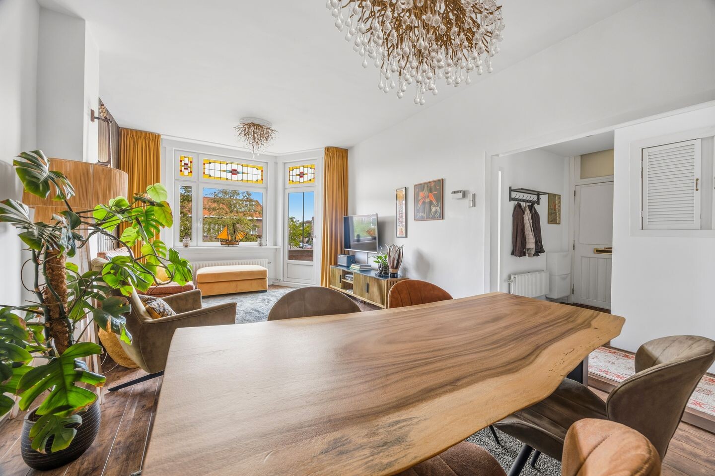 Appartement te koop: Koningin Wilhelminalaan 342C, Voorburg