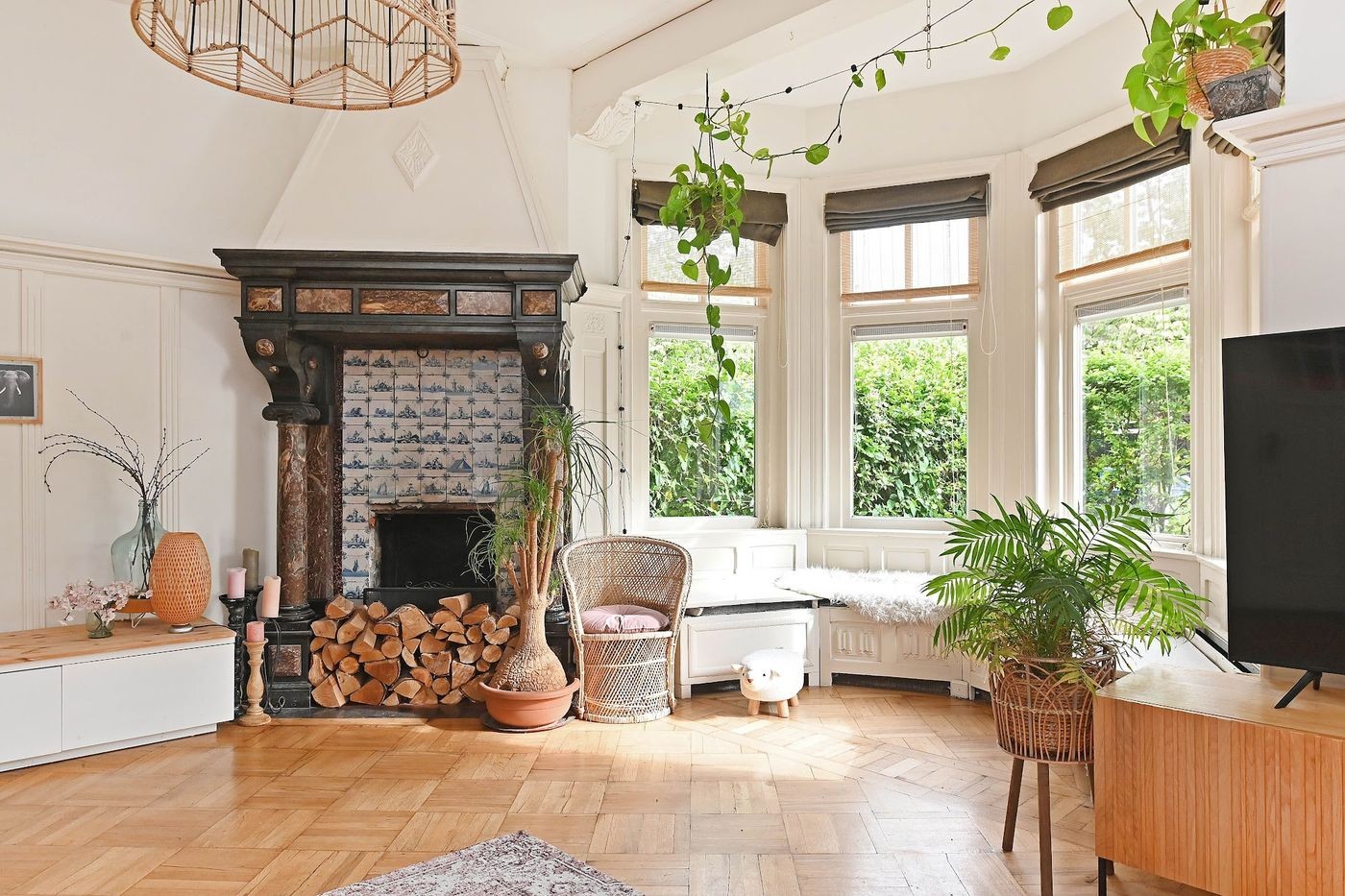 Hoekwoning te koop: Koningin Wilhelminalaan 520, Voorburg