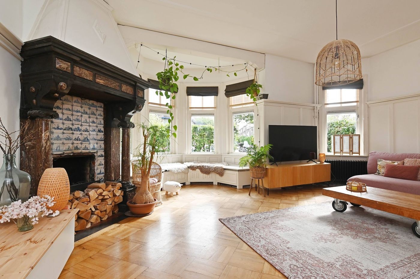 Hoekwoning te koop: Koningin Wilhelminalaan 520, Voorburg