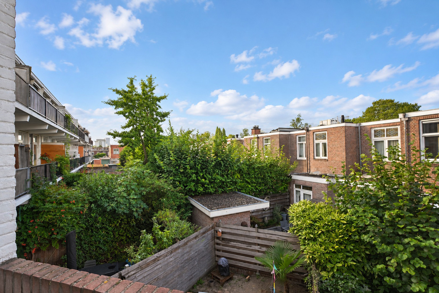 Appartement te koop: van Arembergelaan 12, Voorburg