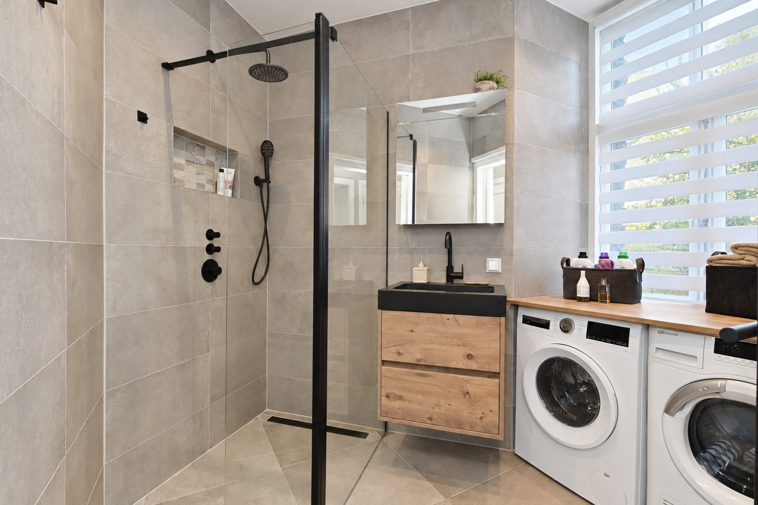 Appartement te koop: van Arembergelaan 12, Voorburg
