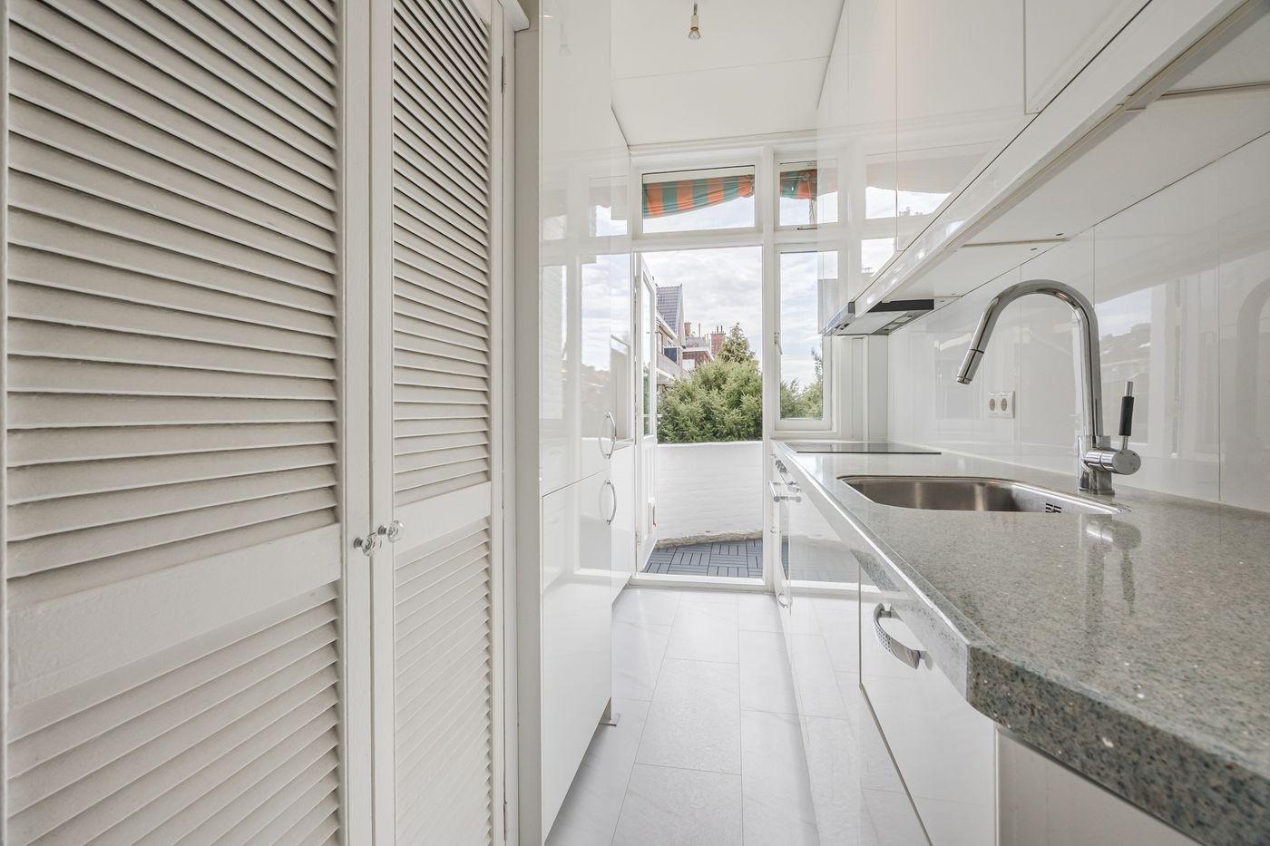 Appartement te koop: van Arembergelaan 126, Voorburg