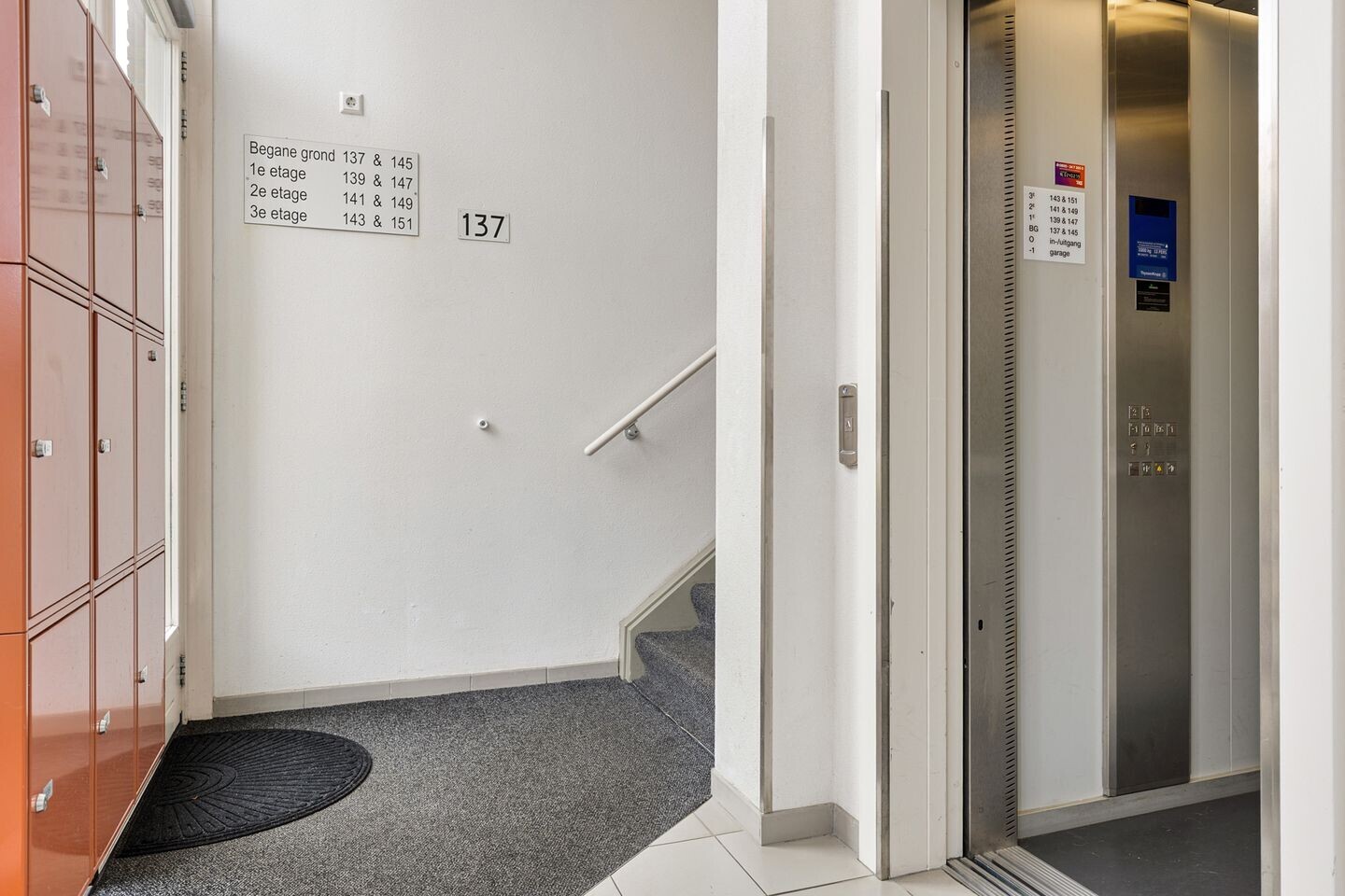 Appartement te koop: Rozenboomlaan 141, Voorburg