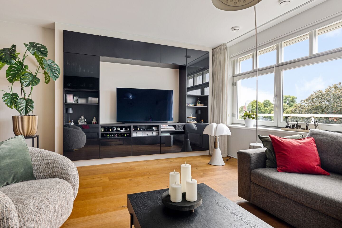 Appartement te koop: Rozenboomlaan 141, Voorburg