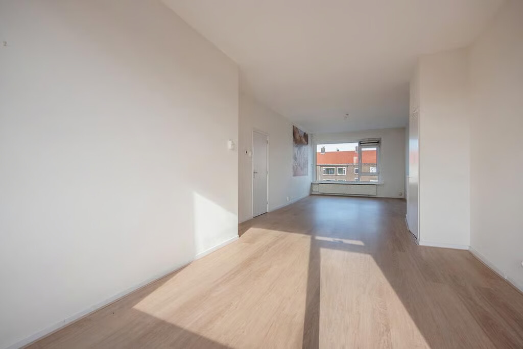 Appartement te koop: Koningin Julianalaan 192, Voorburg