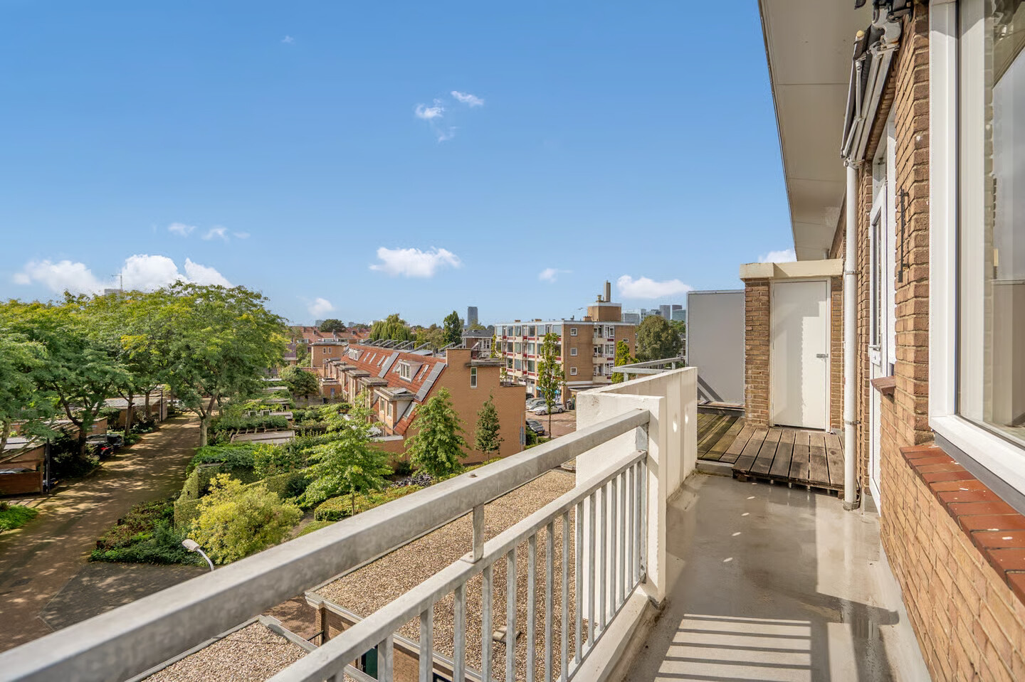 Appartement te koop: Koningin Julianalaan 192, Voorburg