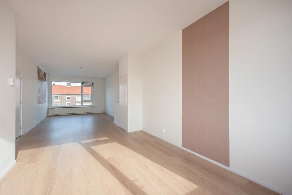 Appartement te koop: Koningin Julianalaan 192, Voorburg