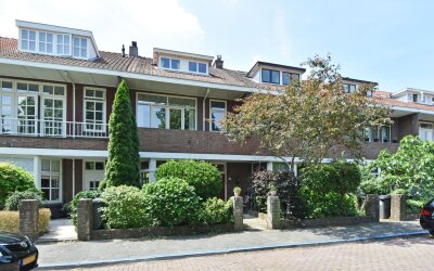 van Woudeka. 20