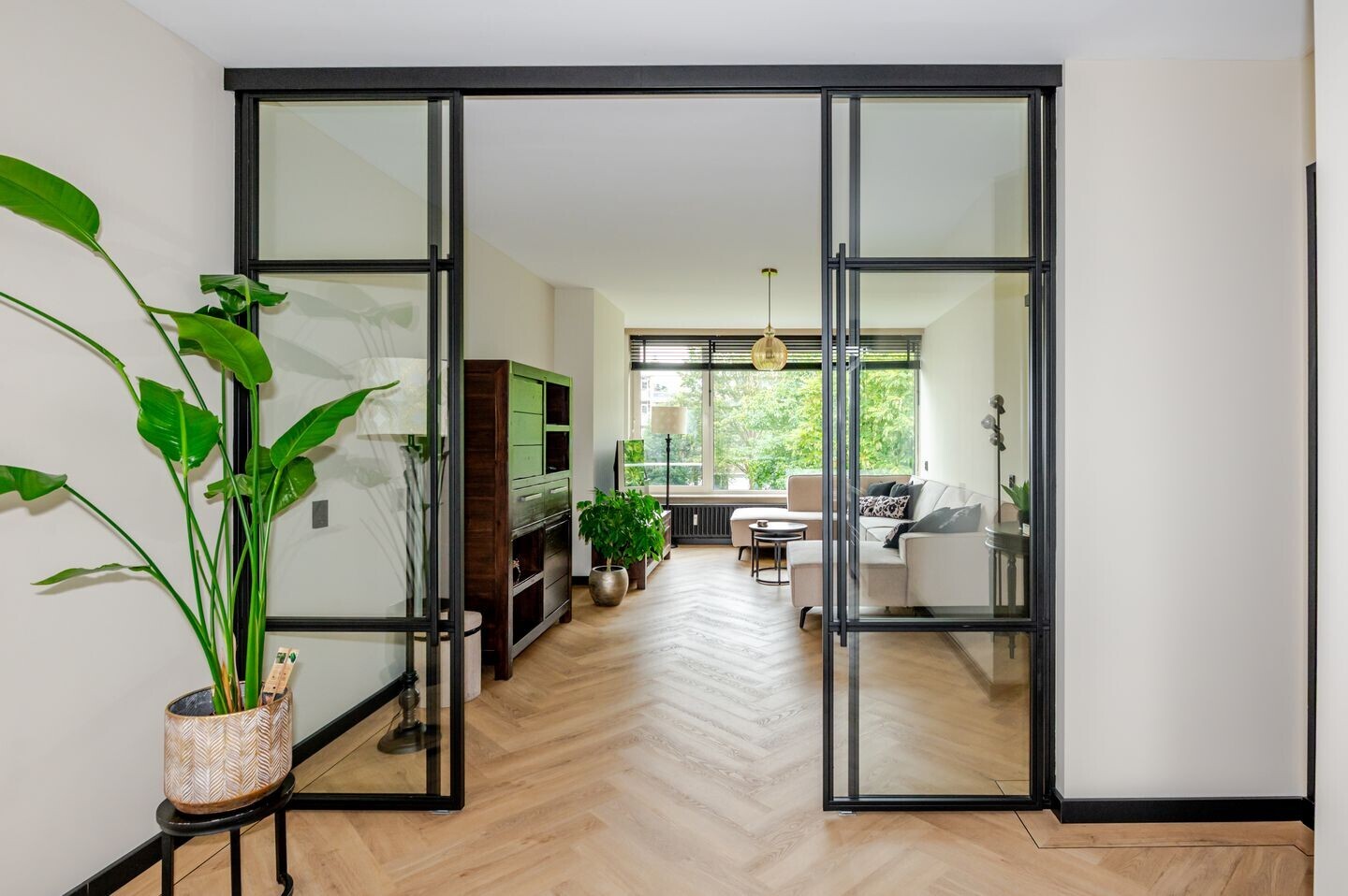 Appartement te koop: Goeverneurkade 82, Voorburg