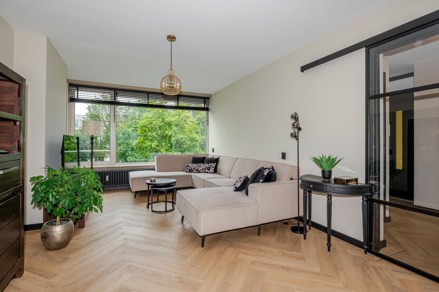 Appartement te koop: Goeverneurkade 82, Voorburg