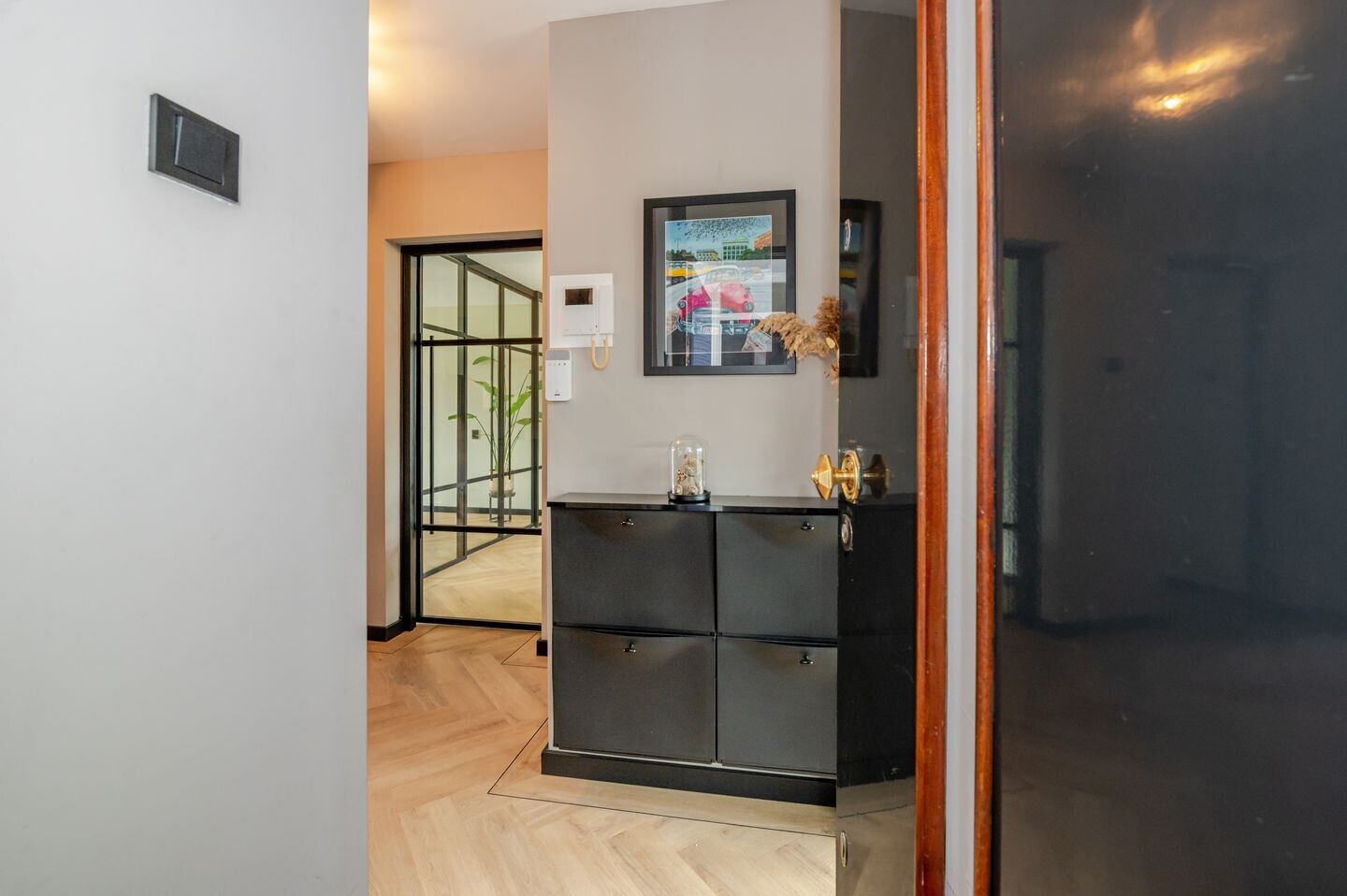 Appartement te koop: Goeverneurkade 82, Voorburg