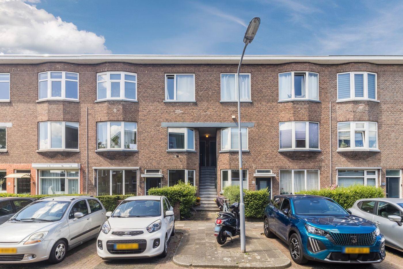 Appartement te koop: van Naeltwijckstraat 175, Voorburg
