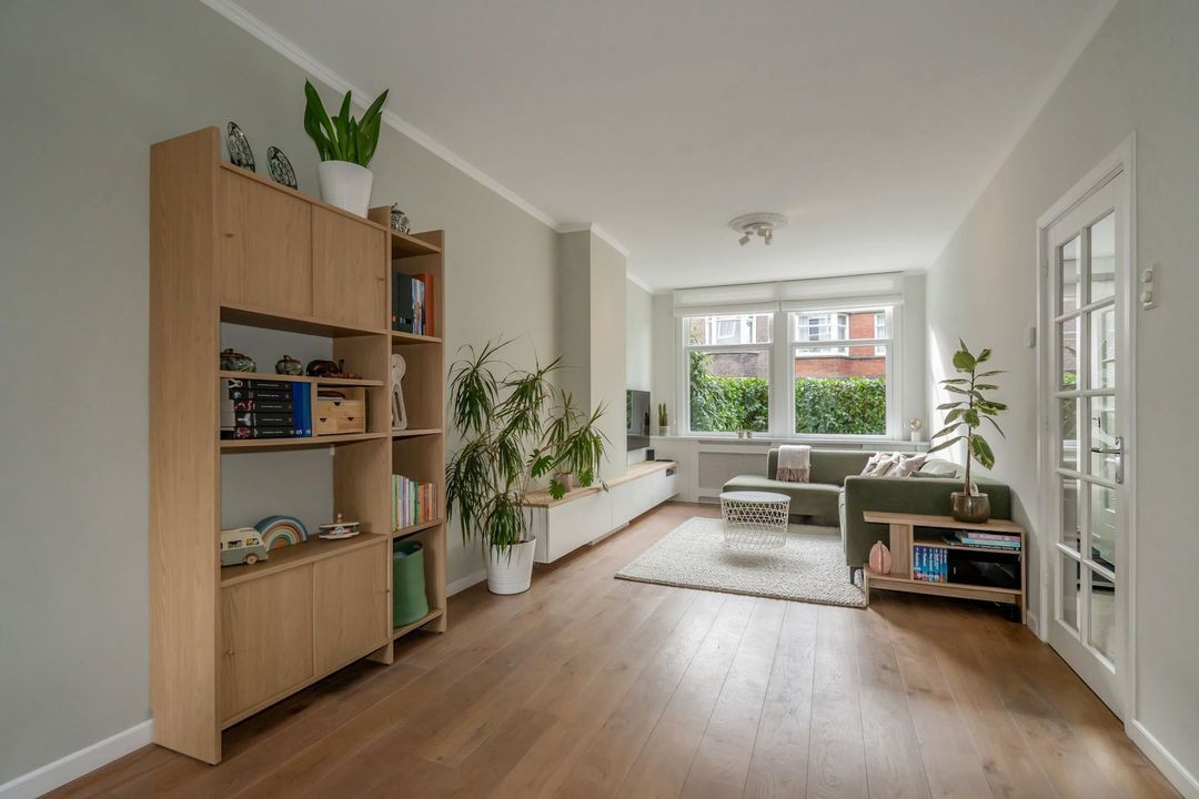 Appartement te koop: van Sevenbergestraat 61, Voorburg