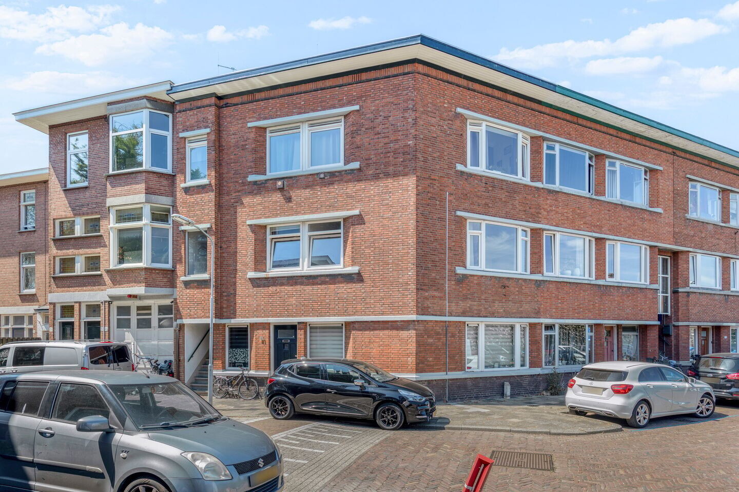 Appartement te koop: van Barbansonstraat 79, Voorburg