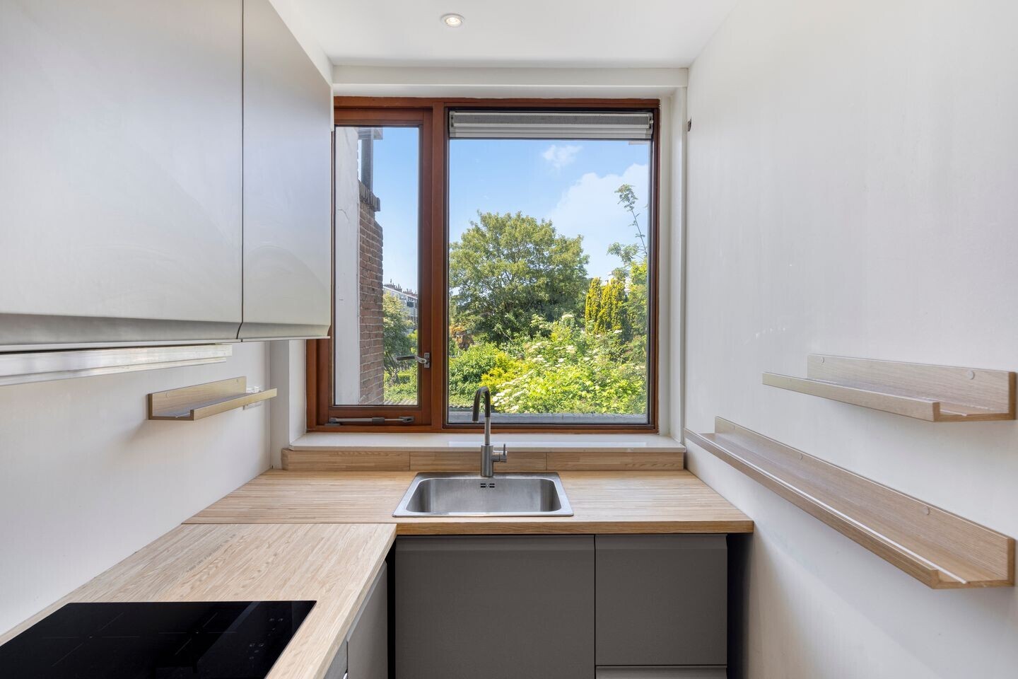 Appartement te koop: van Barbansonstraat 79, Voorburg