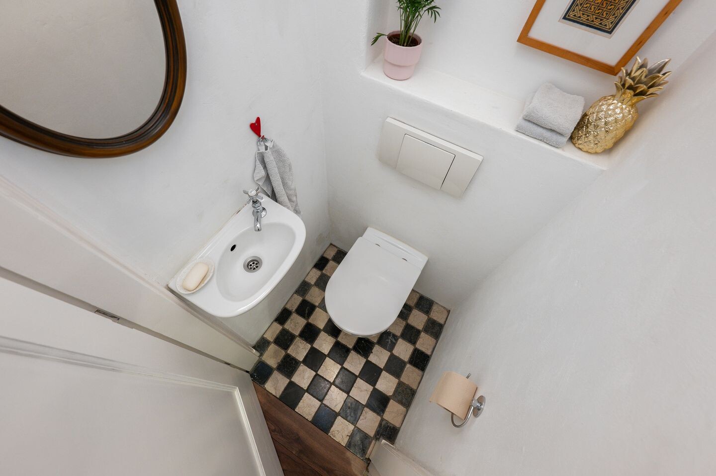 Appartement te koop: van Duvenvoordelaan 99, Voorburg