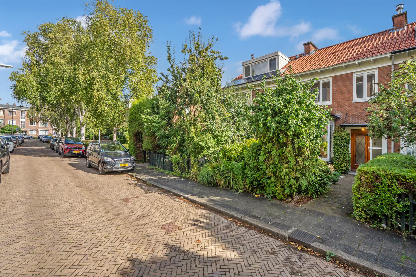 Tussenwoning te koop: Queridostraat 80, Voorburg