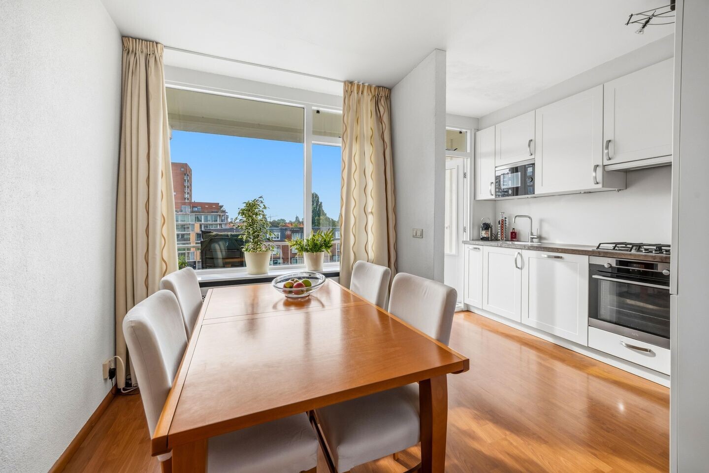 Appartement te koop: Guido Gezellestraat 14, Voorburg