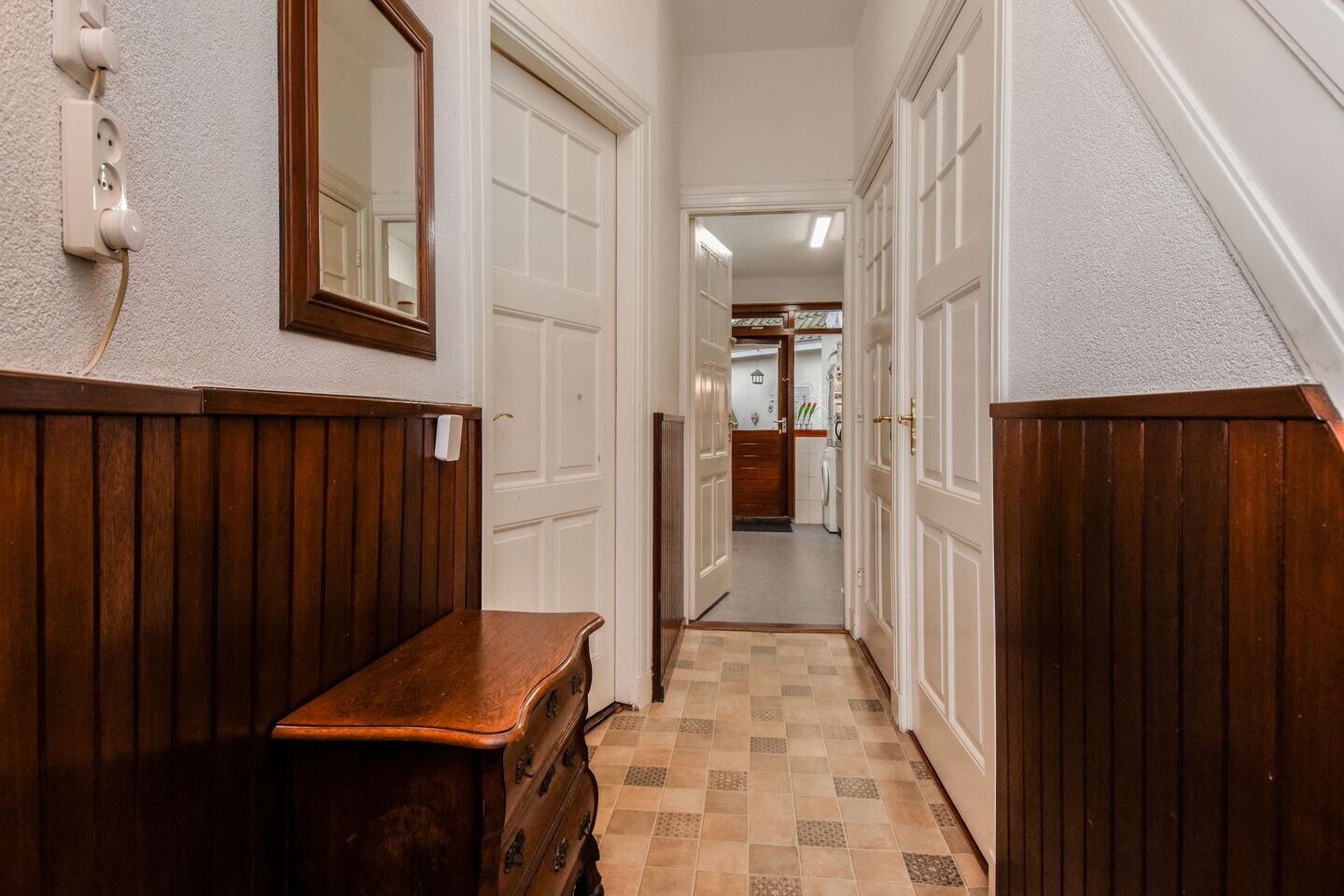 Tussenwoning te koop: Prinses Mariannelaan 69, Voorburg