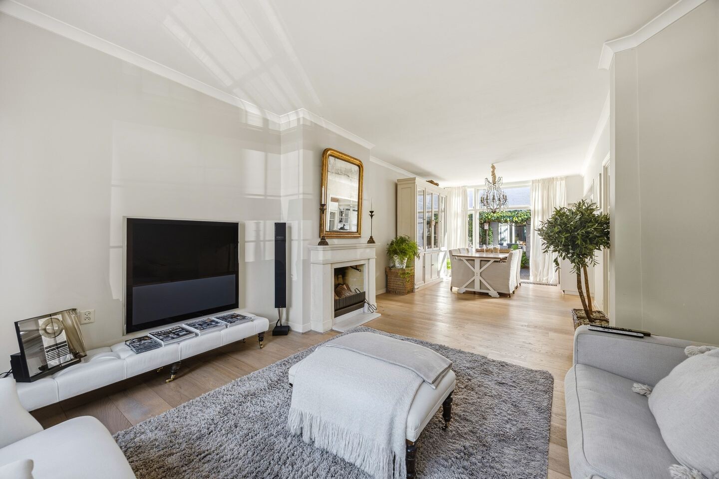 Tussenwoning te koop: Corbulokade 6, Voorburg