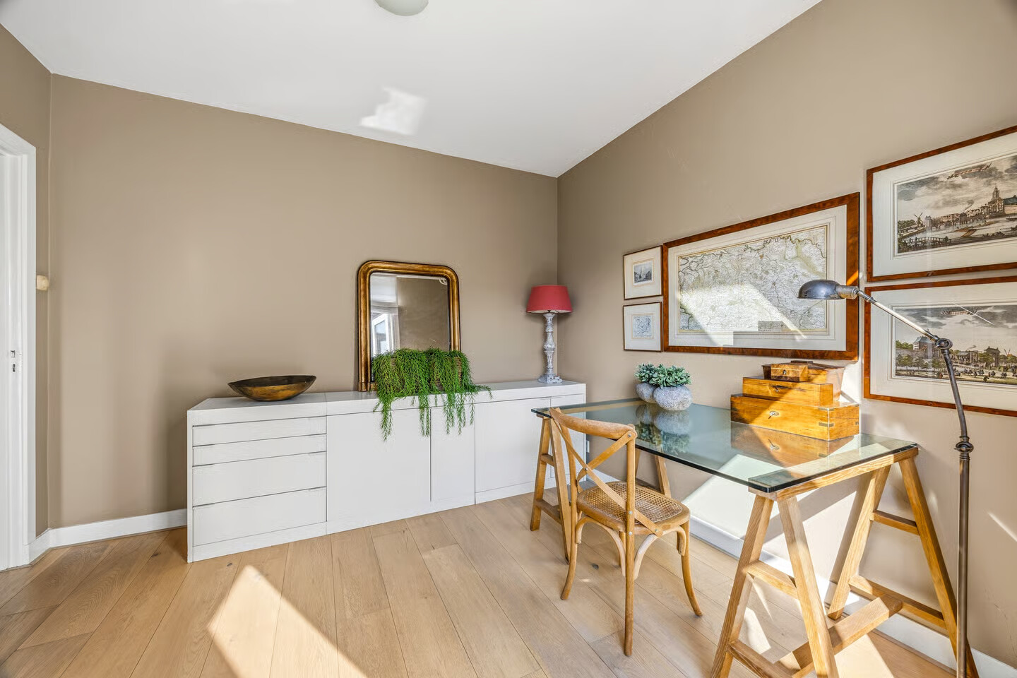 Tussenwoning te koop: Corbulokade 6, Voorburg