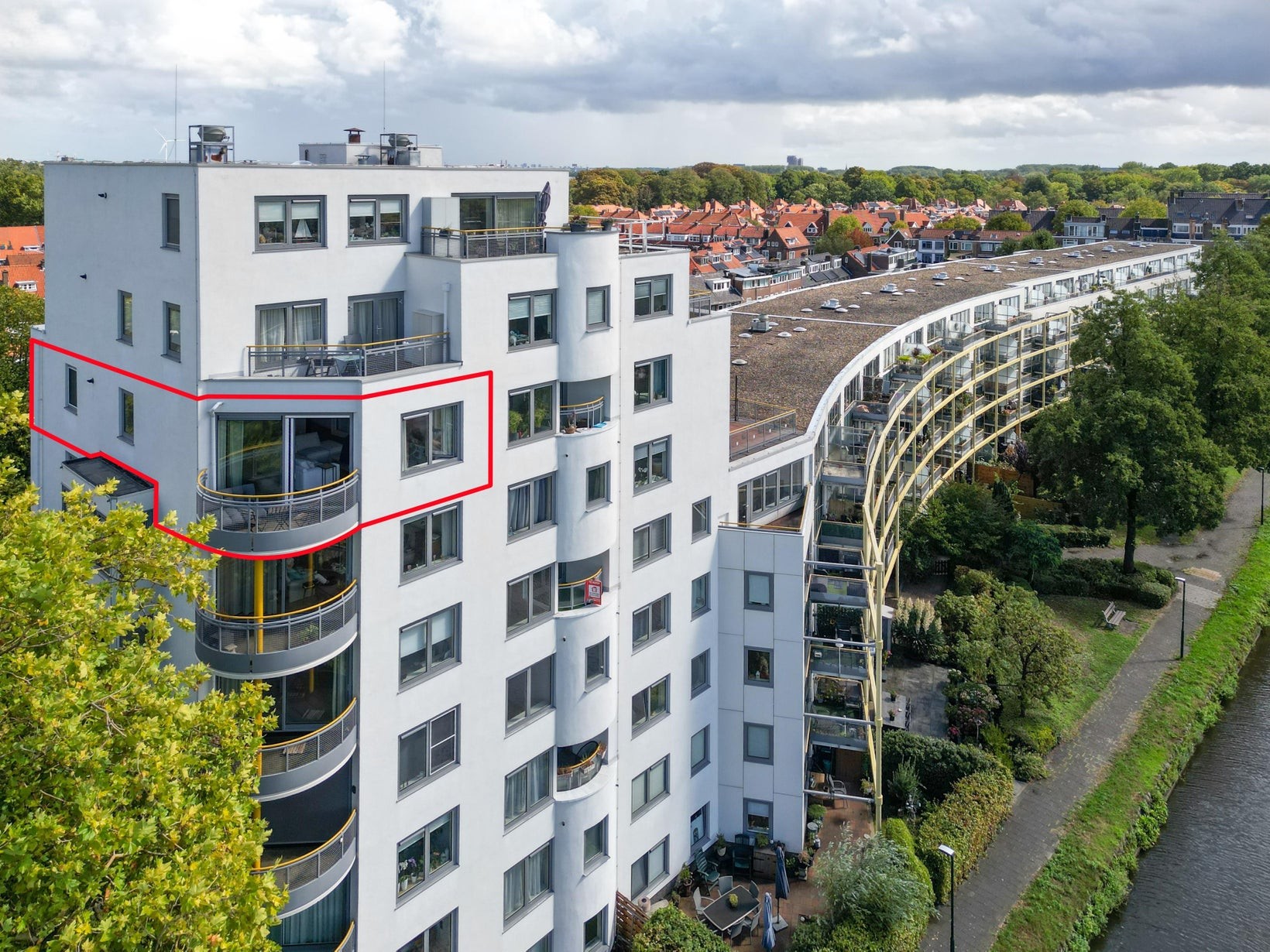 Appartement te koop: Corbulokade 40, Voorburg