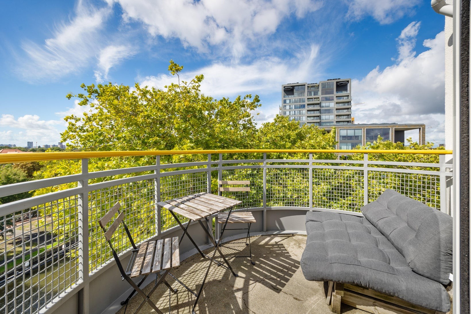 Appartement te koop: Corbulokade 40, Voorburg