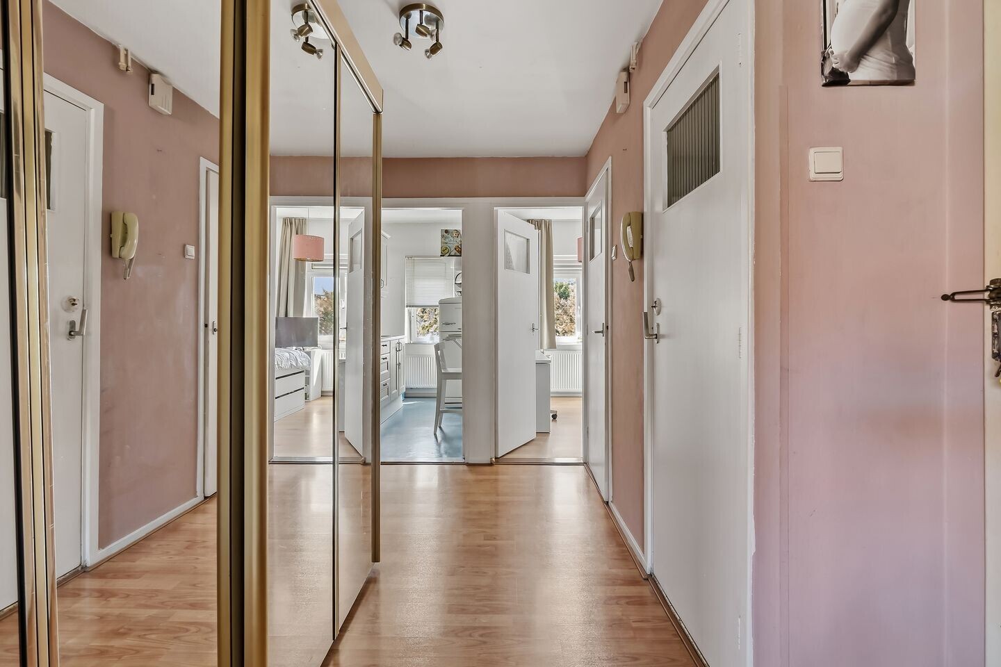 Appartement te koop: Westenburgstraat 25, Voorburg