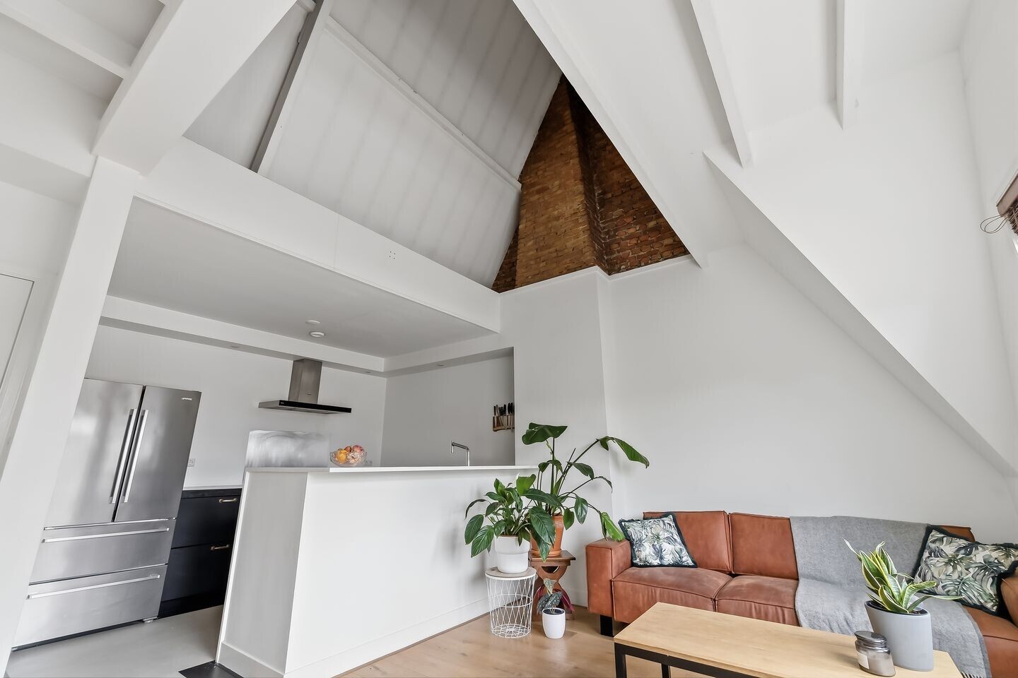 Appartement te koop: Haagweg 109B, Rijswijk