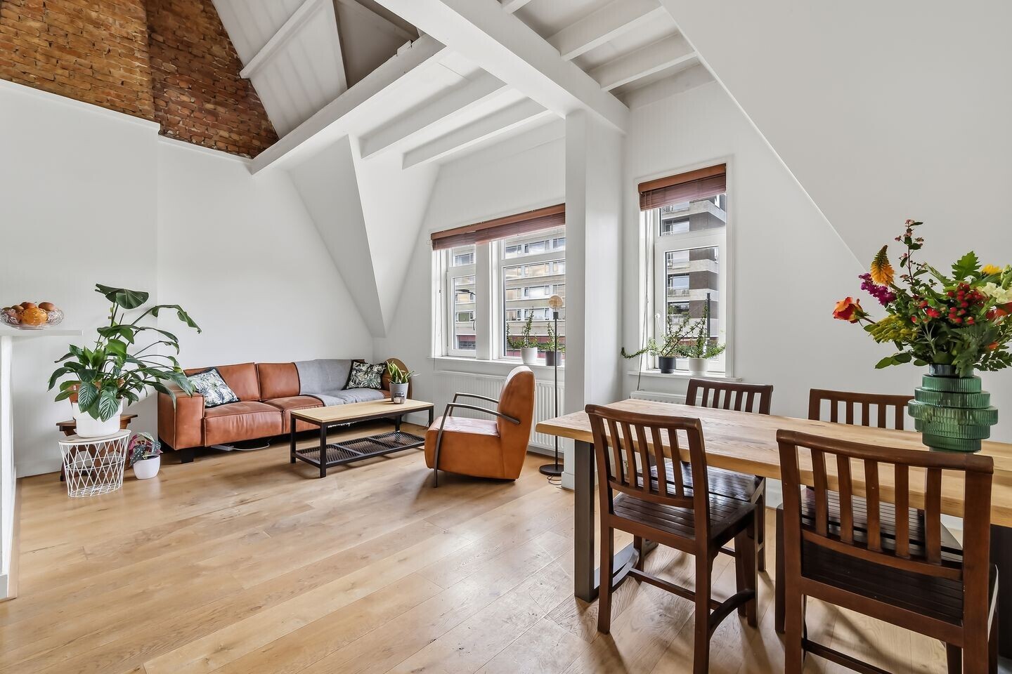 Appartement te koop: Haagweg 109B, Rijswijk