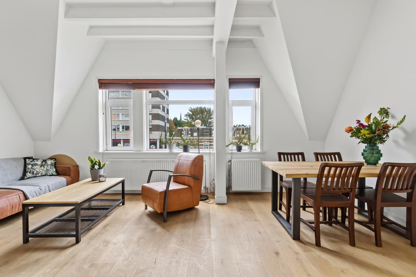 Appartement te koop: Haagweg 109B, Rijswijk