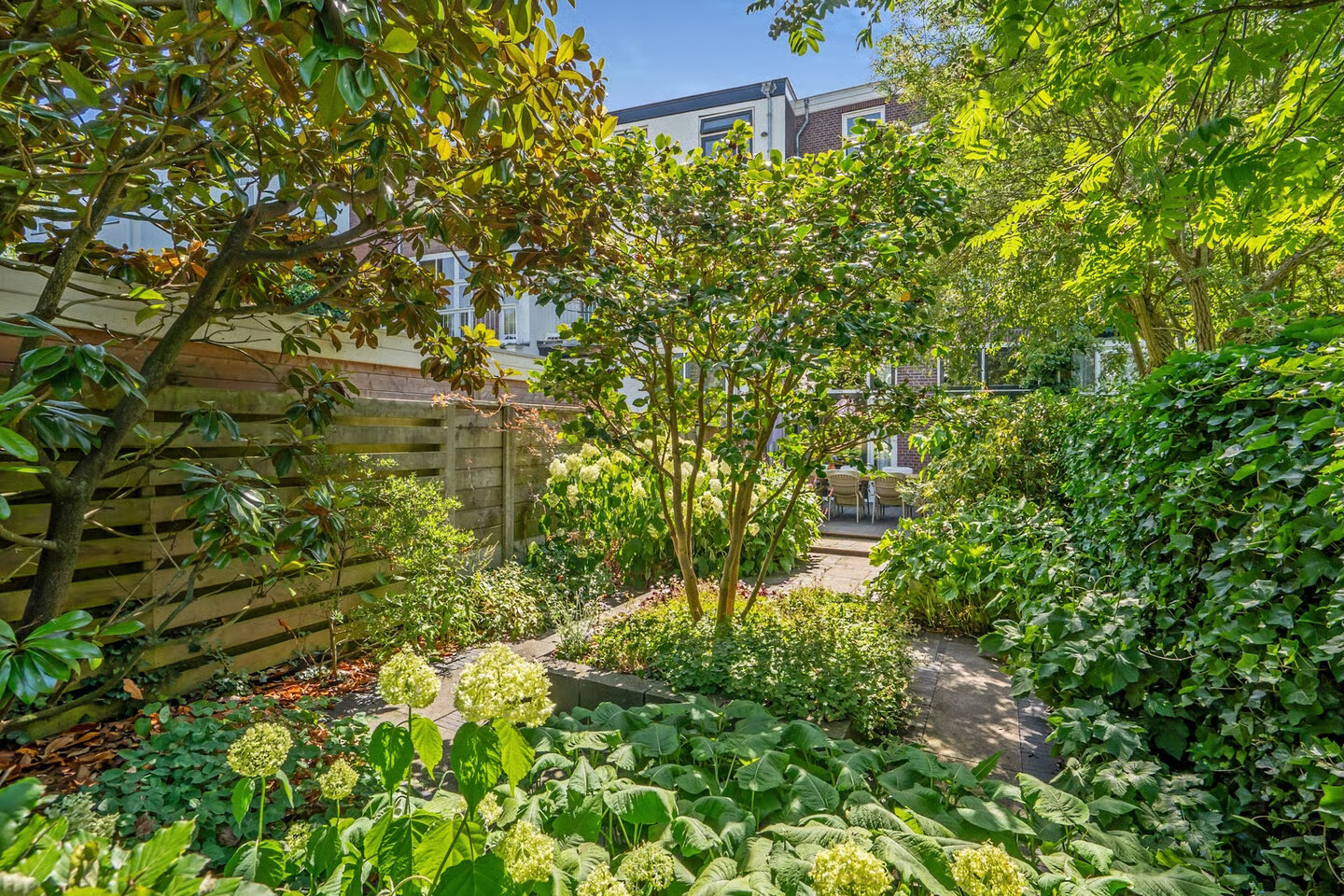 Tussenwoning te koop: Leeuwendaallaan 7, Rijswijk