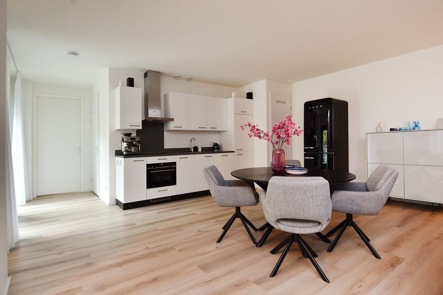 Appartement te koop: Burgemeester Elsenlaan 323F109, Rijswijk