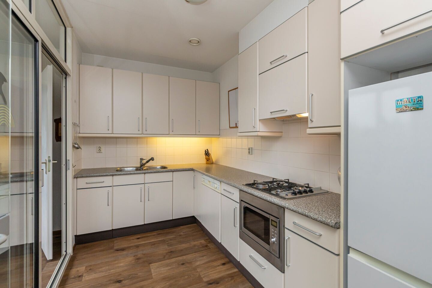 Appartement te koop: Burgemeester Elsenlaan 241F301, Rijswijk