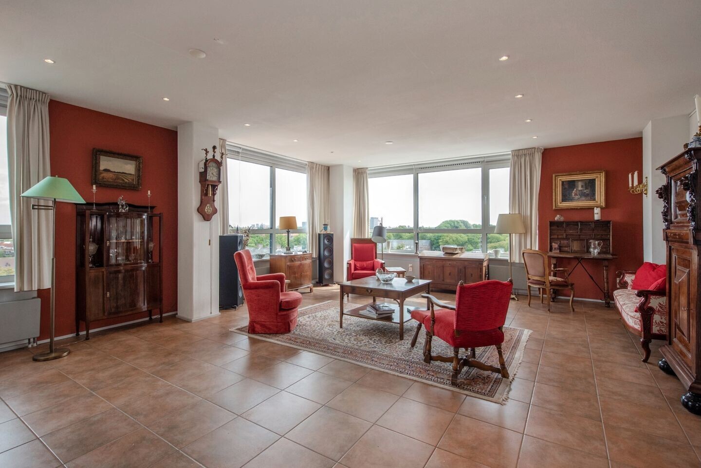 Appartement te koop: Burgemeester Elsenlaan 241F602, Rijswijk