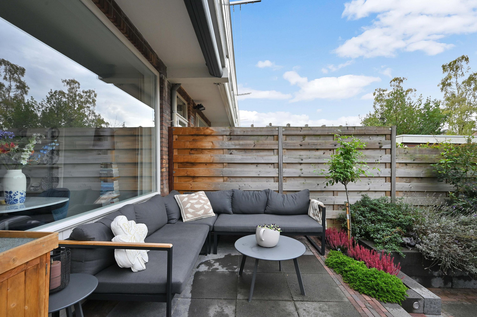 Tussenwoning te koop: Jozef Israëlslaan 92, Rijswijk