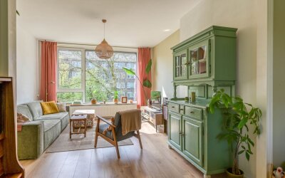Dr N. Adrianistraat 35