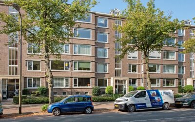 Huis te Lan. 186