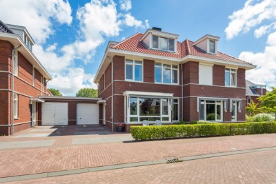 Rhijnauwen 16