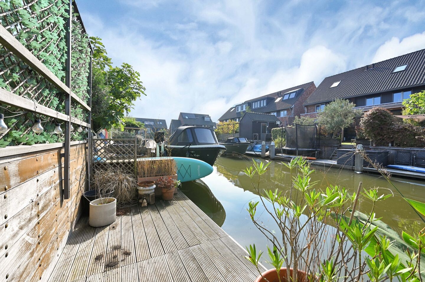 Tussenwoning te koop: Menagerie 23, Rijswijk