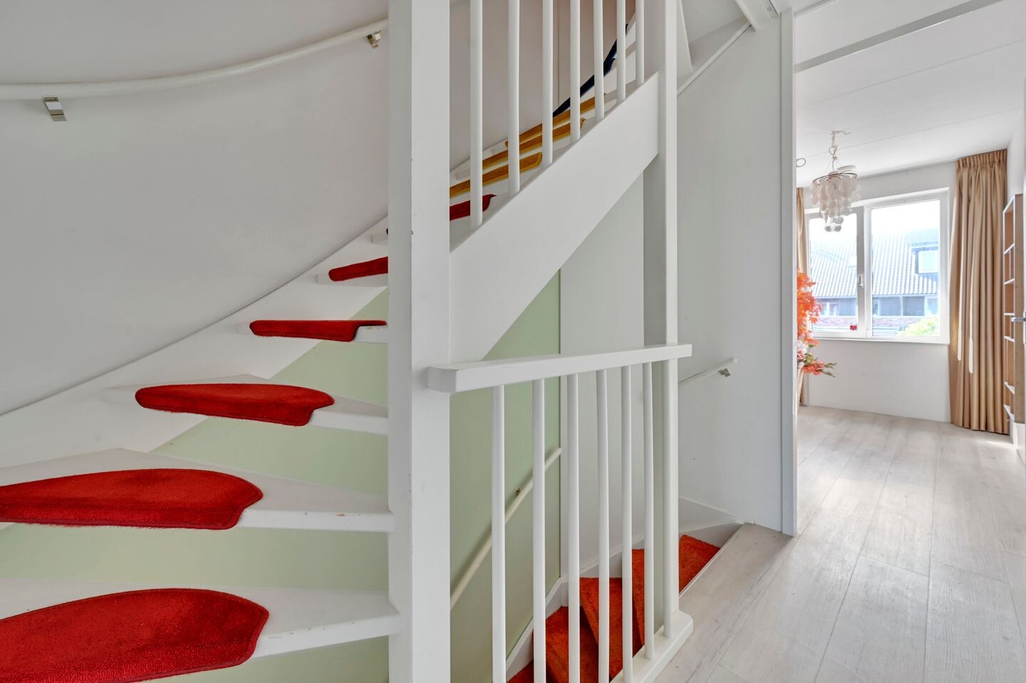 Tussenwoning te koop: Menagerie 23, Rijswijk