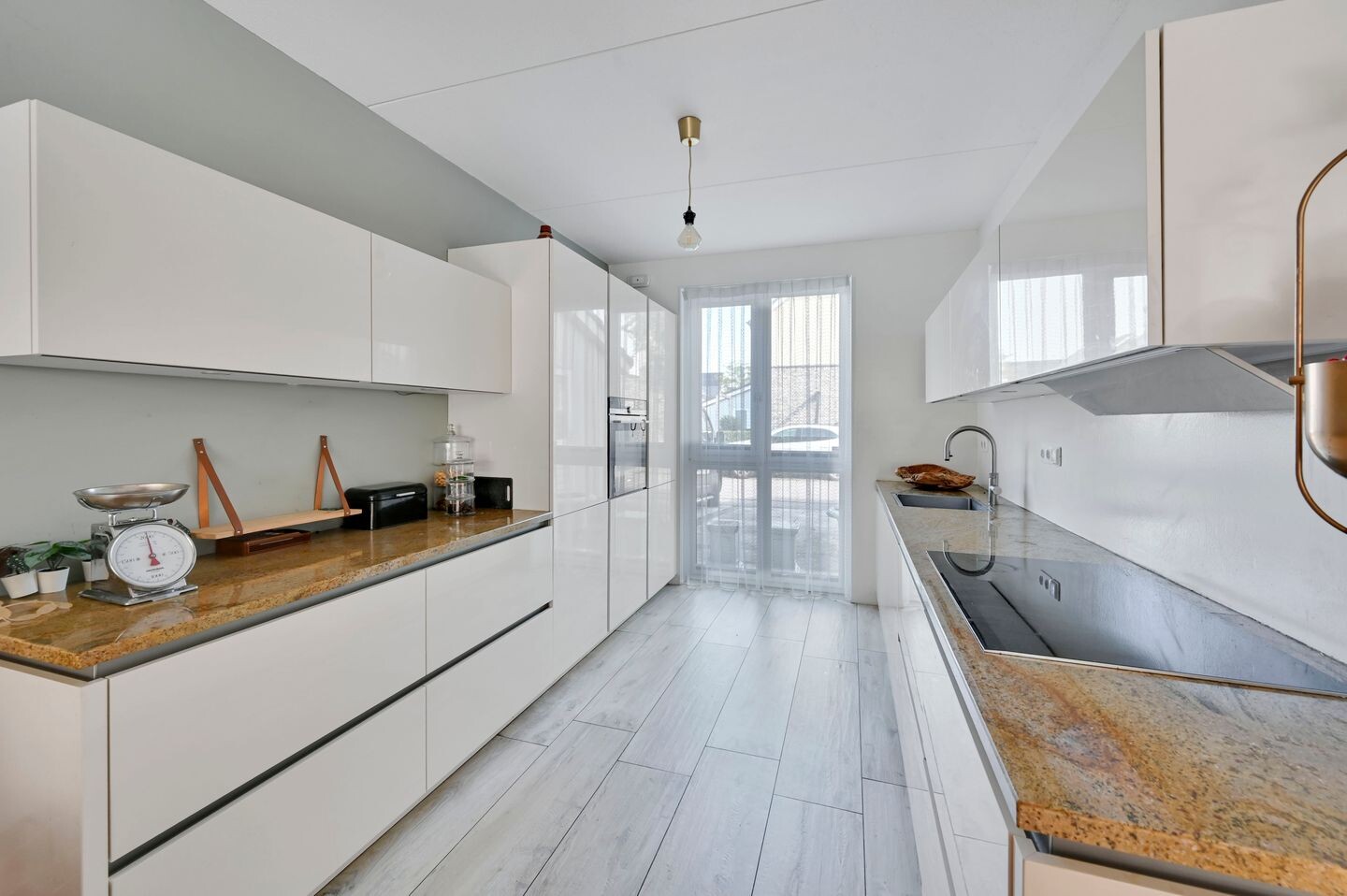 Tussenwoning te koop: Menagerie 23, Rijswijk