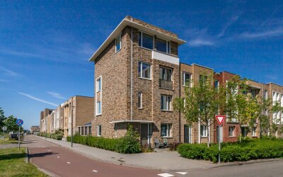 Parelmoervlinderlaan 1