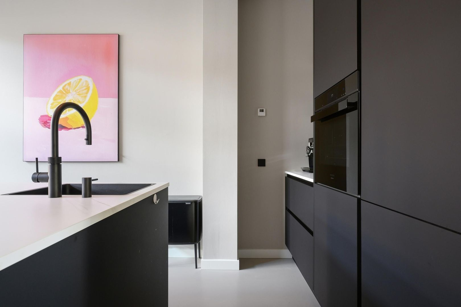 Tussenwoning te koop: Parelmoervlinderlaan 130, Rijswijk