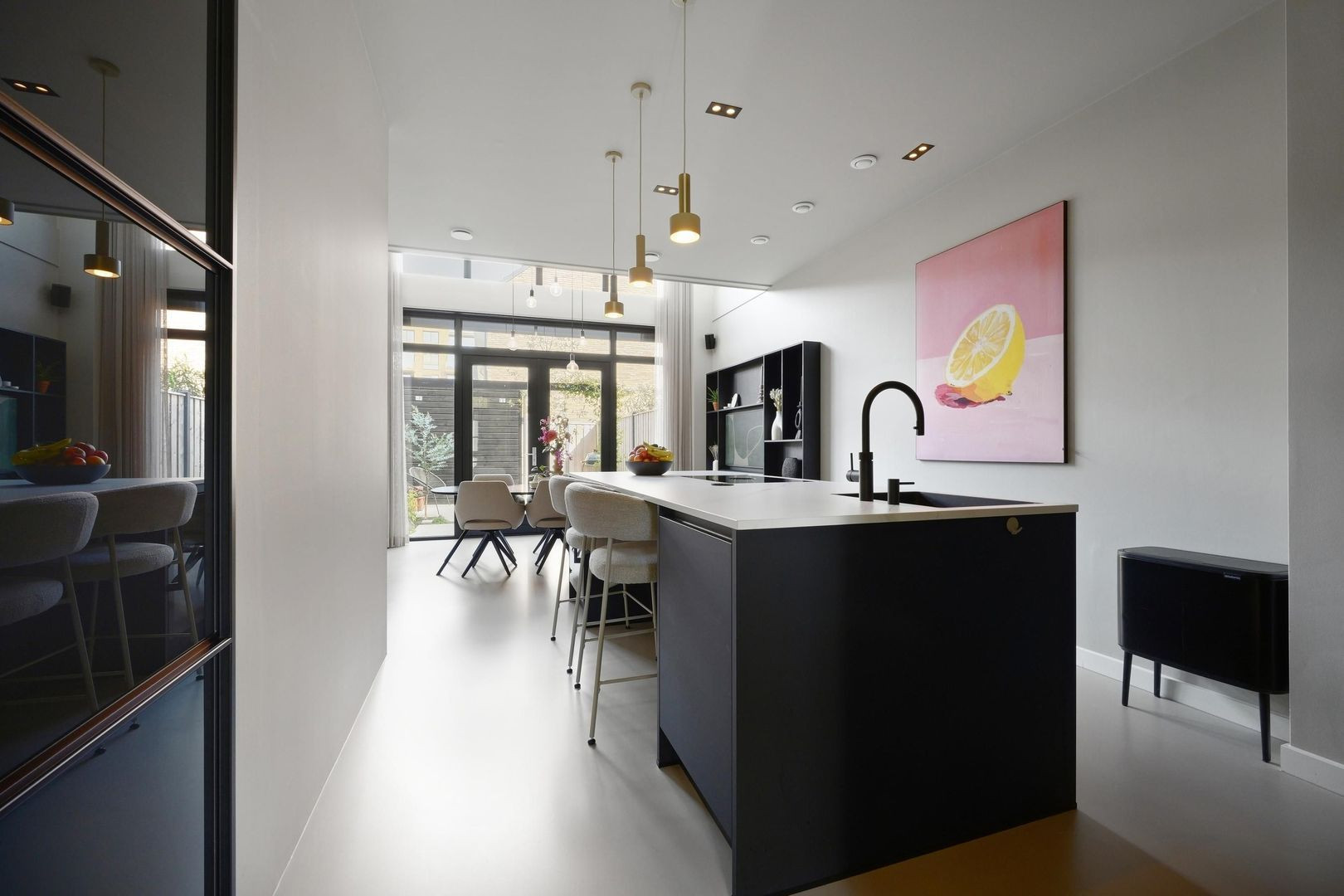 Tussenwoning te koop: Parelmoervlinderlaan 130, Rijswijk
