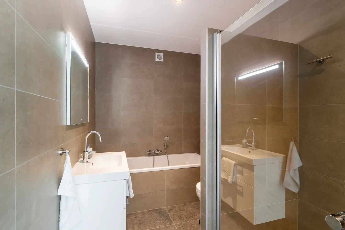 Vrijstaande woning te koop: Heulweg 30A, Wateringen