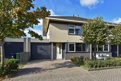 van Nassaus. 13