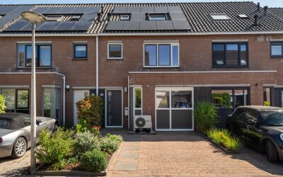 Van der Does de Willeboisstraat 14