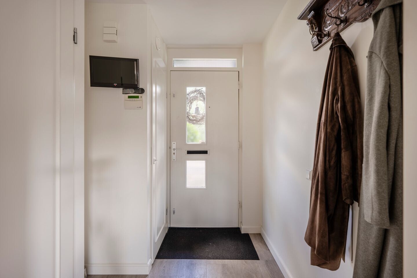 Tussenwoning te koop: Van Doornicksingel 20, Wateringen