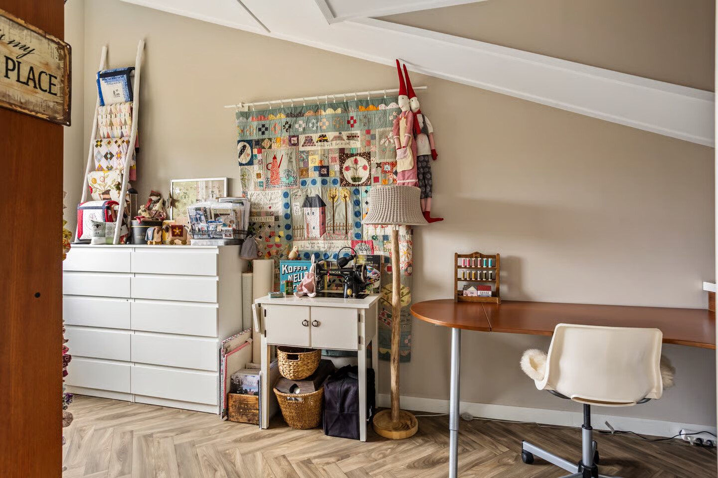 Twee-onder-één-kap te koop: Spinaziestraat 5, Wateringen